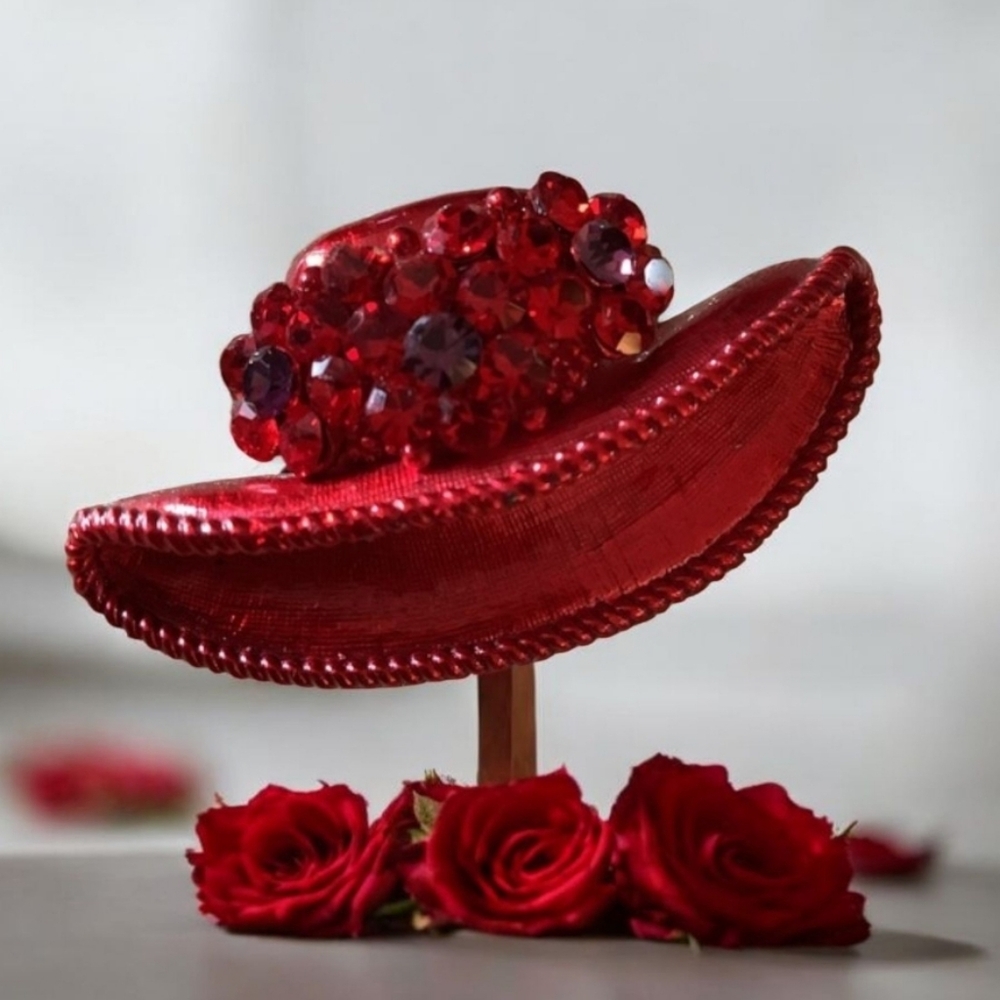 Vintage Red Hat Society ENAMAL & STONE BROOCH  BTC stamp crystals